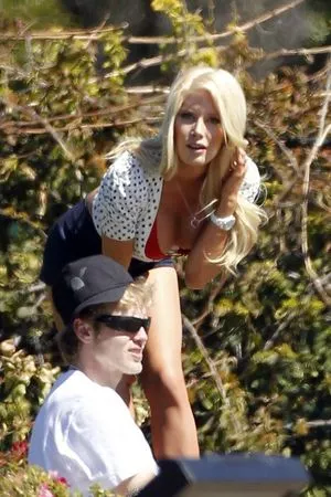 Heidi Montag / heidimontag nude photo #0052
