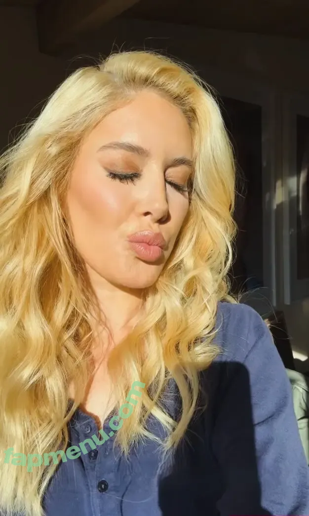 Heidi Montag nude photo #0567 (heidimontag)