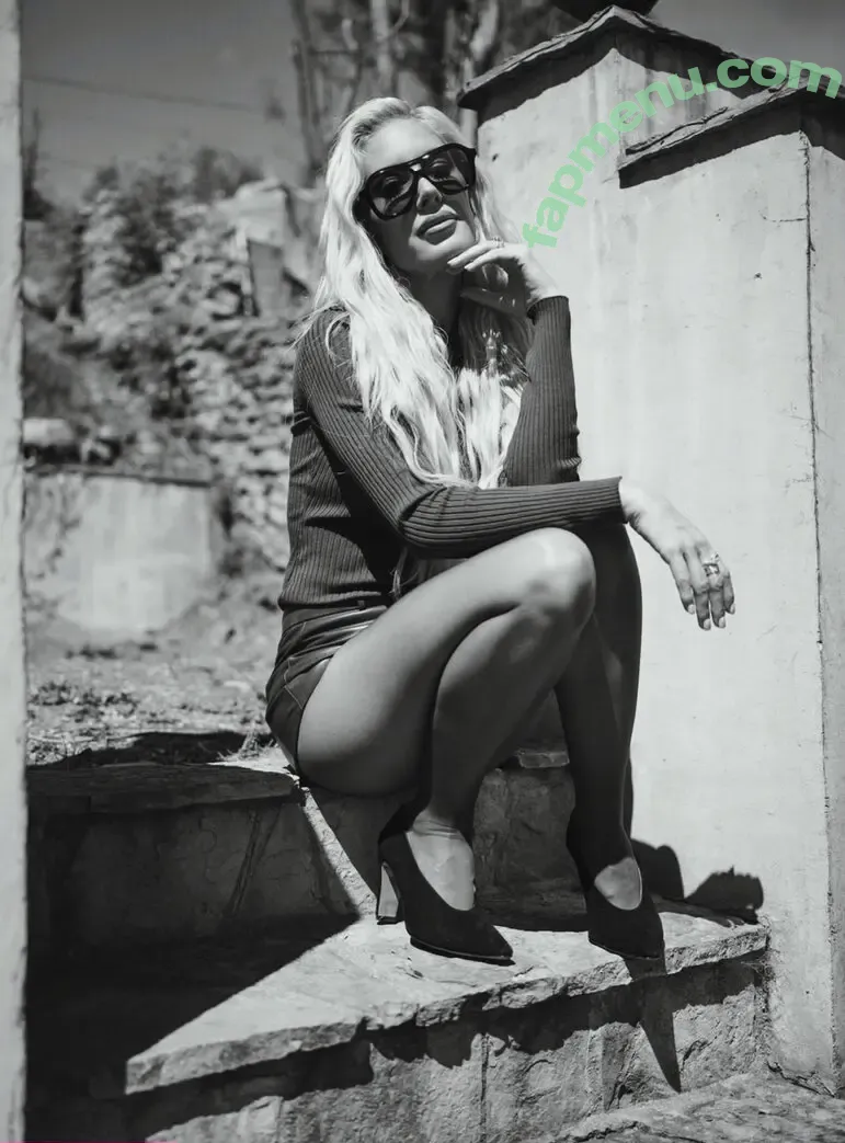 Heidi Montag nude photo #0629 (heidimontag)