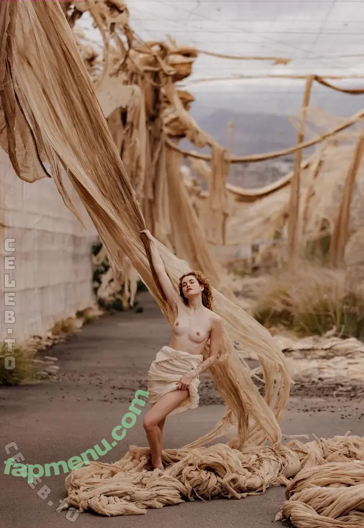 Heidi Romanova nude photo #0056 (HeidiRom / HeidiRomanova / heidi.rom / heidi_rom)