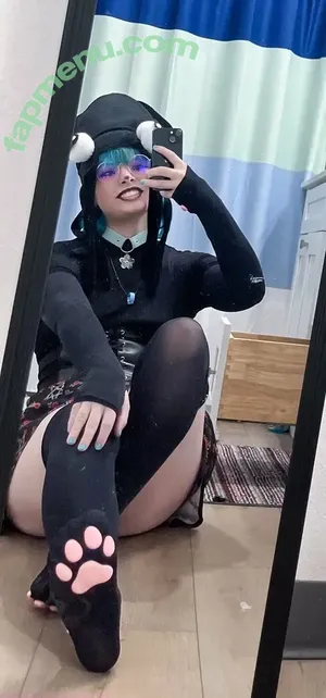 Heidiafterdark / Birdmoder nude photo #0029