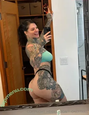  nude photo #0004