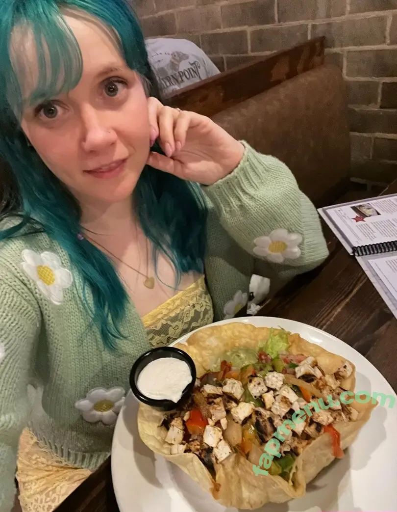 heidivlife nude photo #0295 (heidilife_)