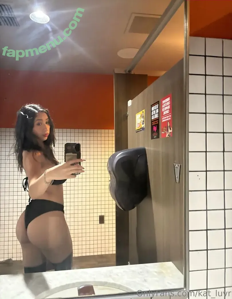 Heily Chavez nude photo #0064 (_hheily_ / kat_luvr)