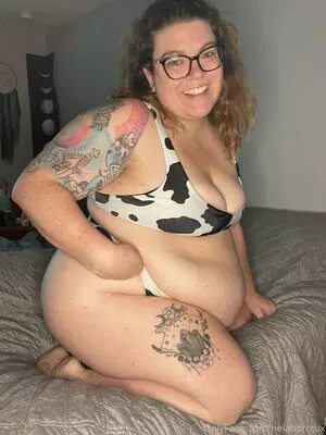 hela.stoned.bbw / helastonedbbw nude photo #0051