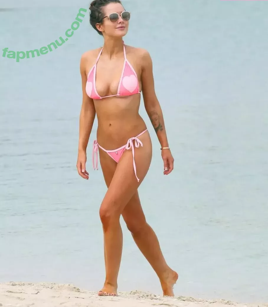 Helen Flanagan nude photo #0968 (helen_flanagan / hjgflanagan)