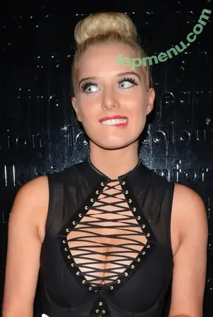 Helen Flanagan / helen_flanagan / hjgflanagan nude photo #1696