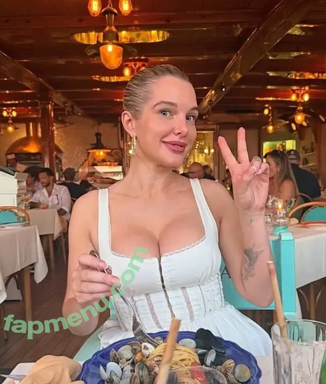 Helen Flanagan nude photo #1708 (helen_flanagan / hjgflanagan)