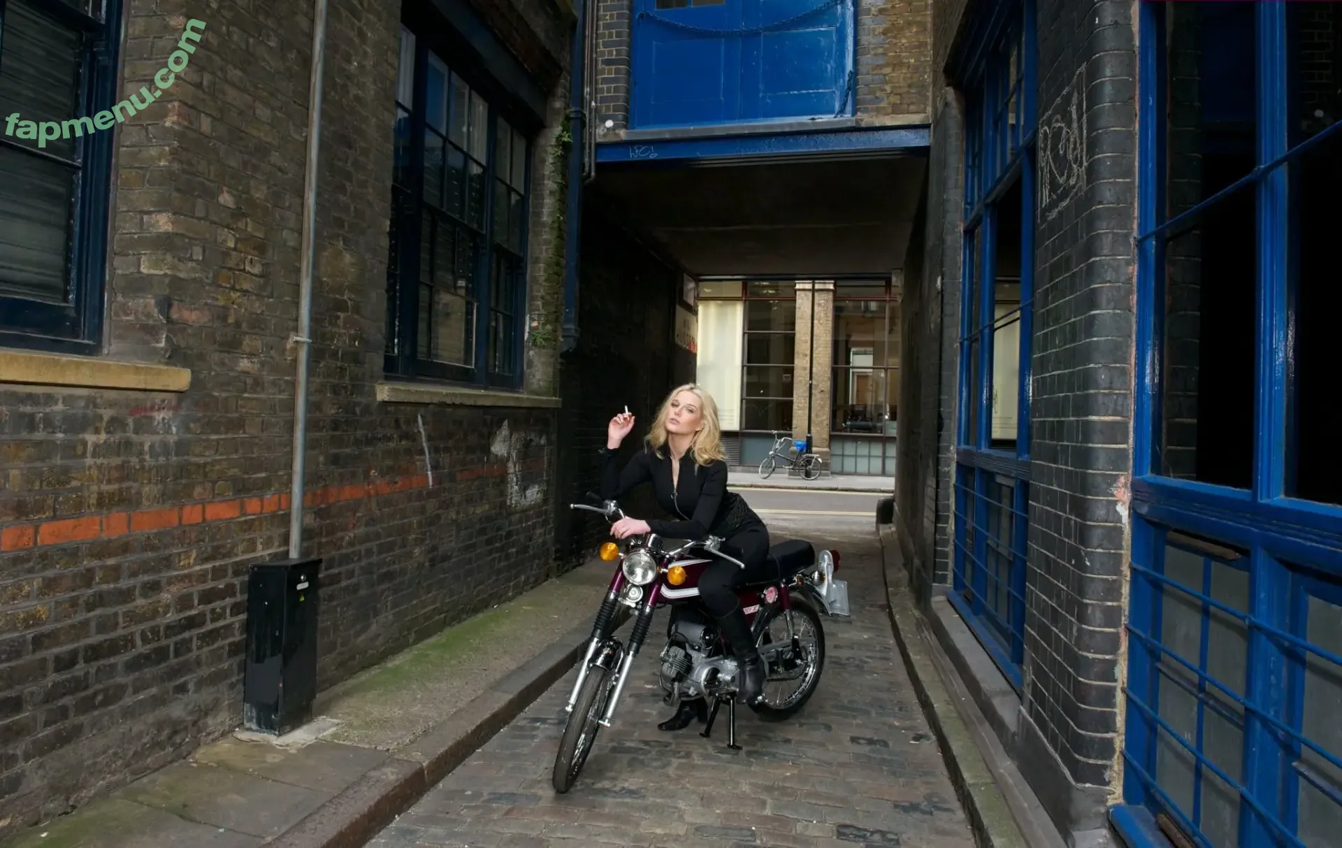 Helen Flanagan nude photo #1797 (helen_flanagan / hjgflanagan)