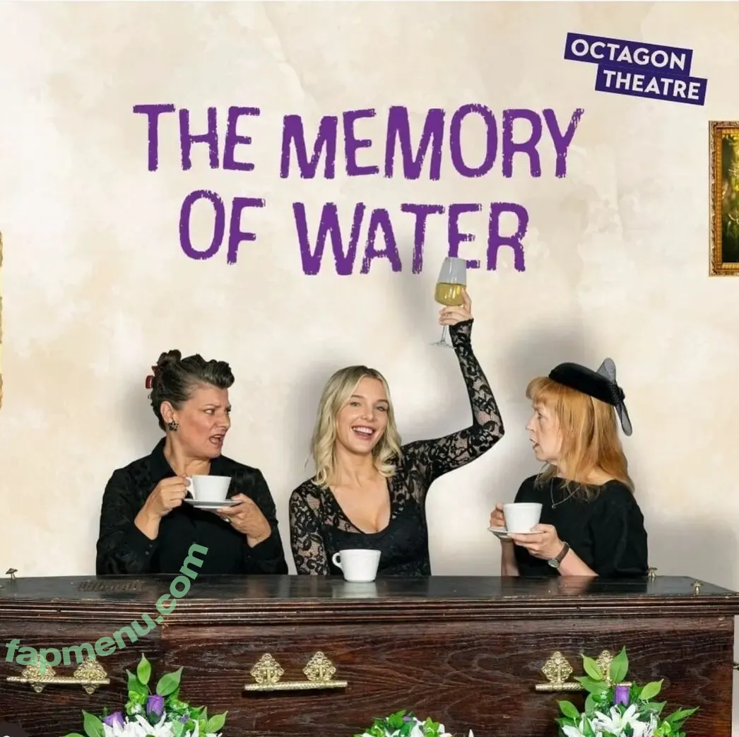 Helen Flanagan nude photo #1882 (helen_flanagan / hjgflanagan)