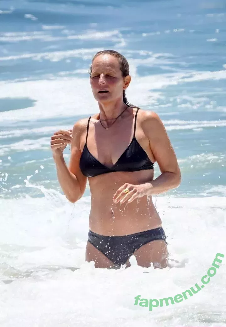 Helen Hunt nude photo #0059 (helenhunt)