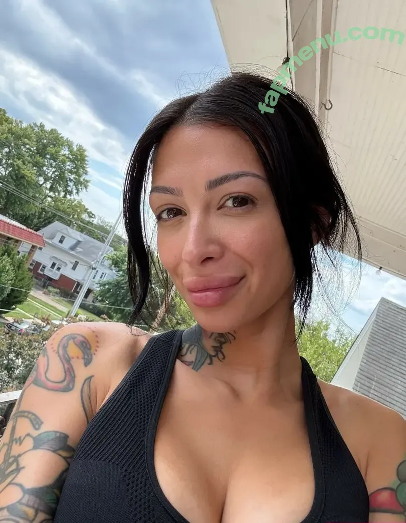 Helen Johnson nude photo #0040 (__whatevsforevs)