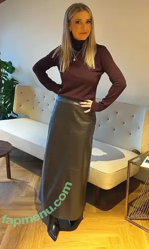 Helen Skelton / helenskelton nude photo #0136