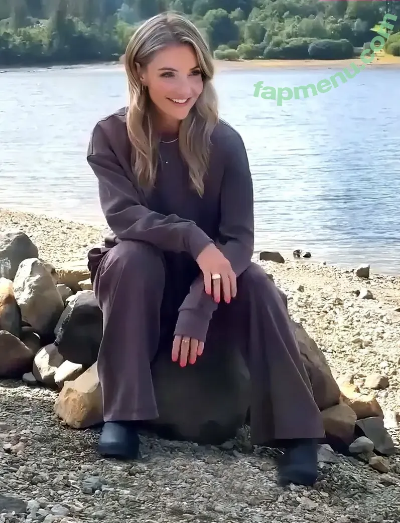 Helen Skelton nude photo #0140 (helenskelton)