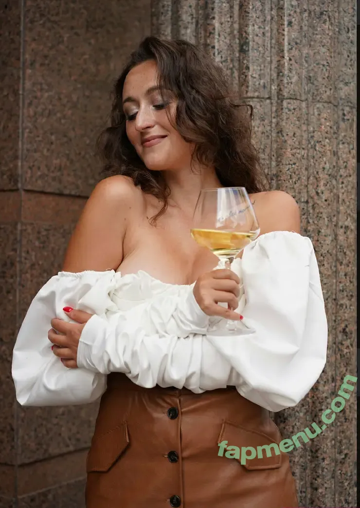 helen448 nude photo #0033 (helen__1488)