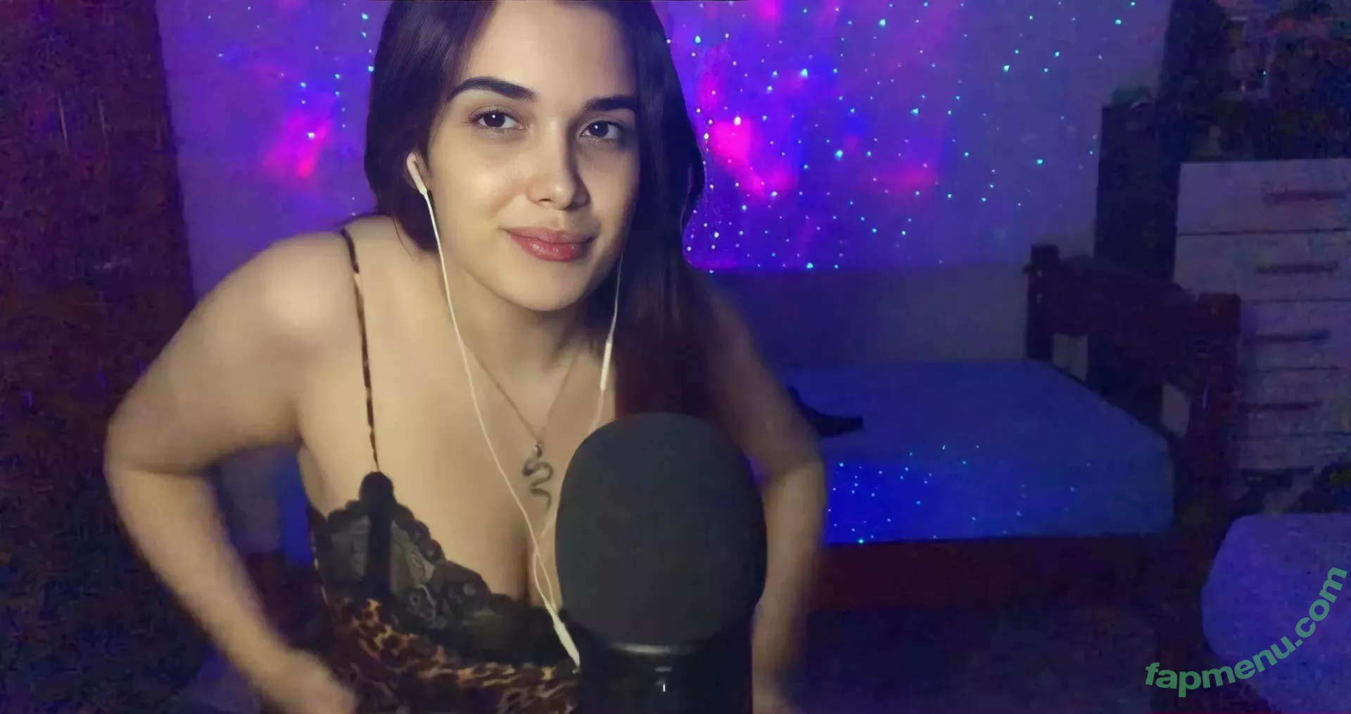 Helena ASMR nude photo #0002 (elenafn / helenaasmrr)