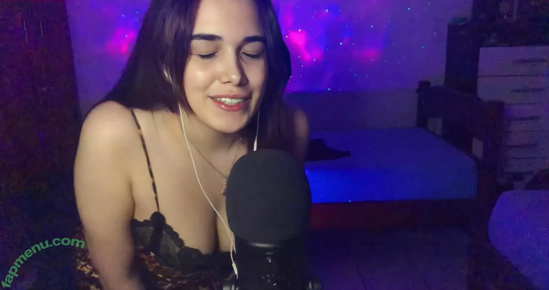 Helena ASMR nude photo #0005 (elenafn / helenaasmrr)