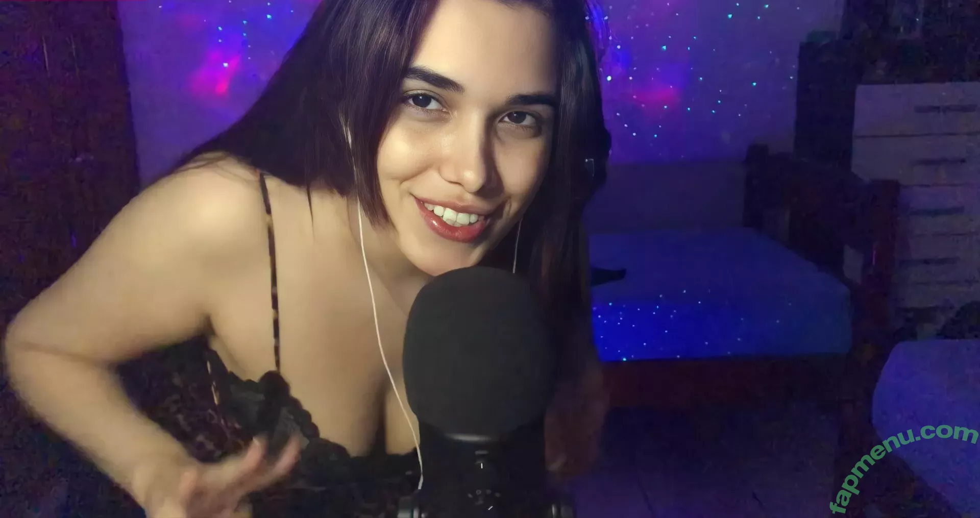 Helena ASMR nude photo #0006 (elenafn / helenaasmrr)