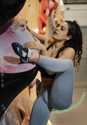 Helena Daher / helena.climbs / helena_daher_official nude photo #0063