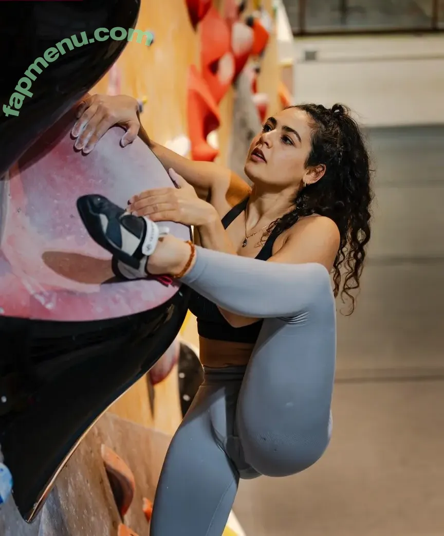 Helena Dahr nude photo #0021 (Helena Daher / helena_dahr_)