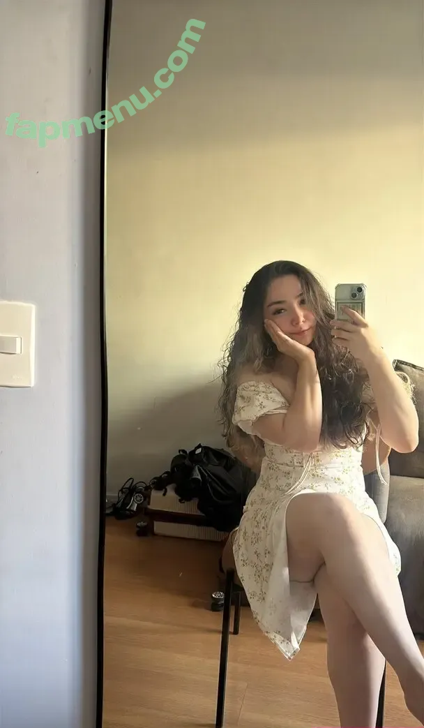 Helena Leao nude photo #0039 (Helena_leaog)