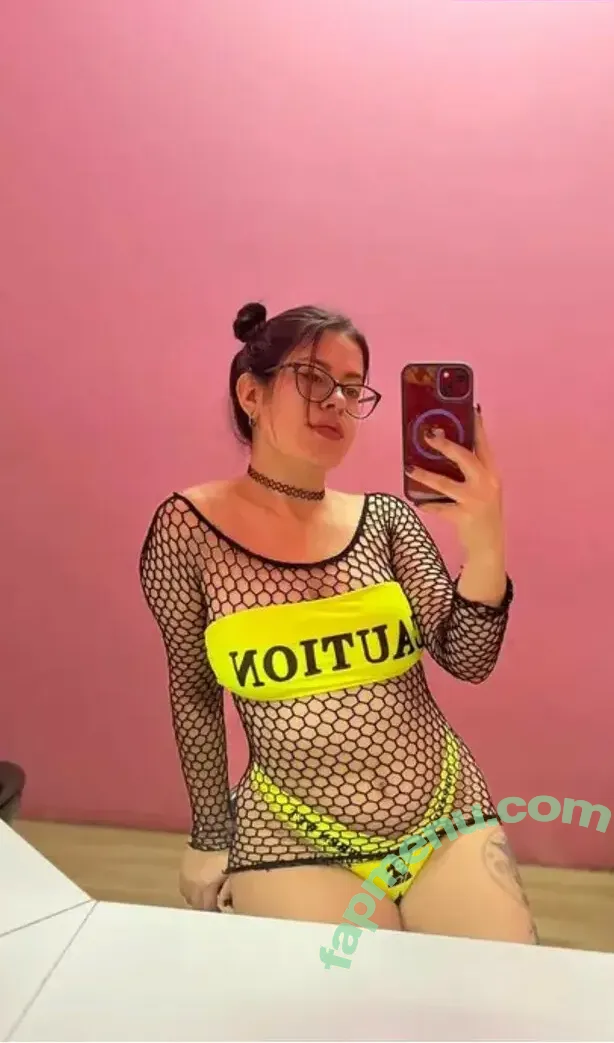 Helenaphrodite nude photo #0032 (cherrycrussh)