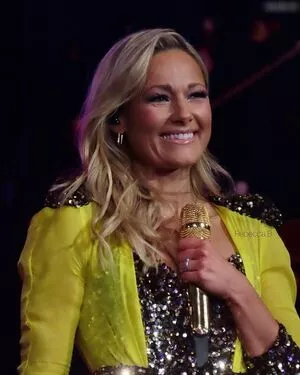 Helene Fischer / helenefischer nude photo #0454