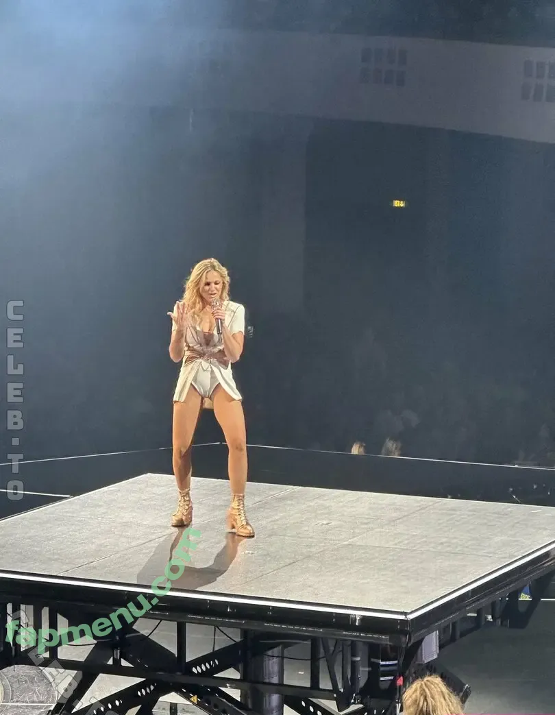 Helene Fischer nude photo #0655 (helenefischer)