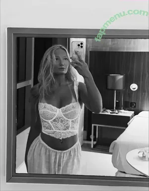 heleneelises / Helene Elise Strom / helenees nude photo #0039