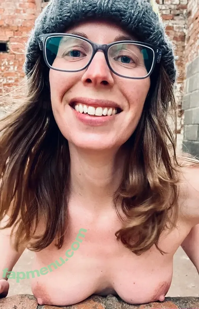 helensmith nude photo #0077 (helensmith.__)