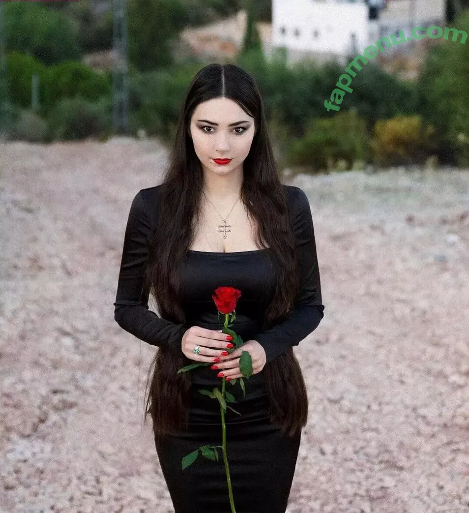 Helga Lovekaty nude photo #1207 (helga_model / helgavalkyrie)