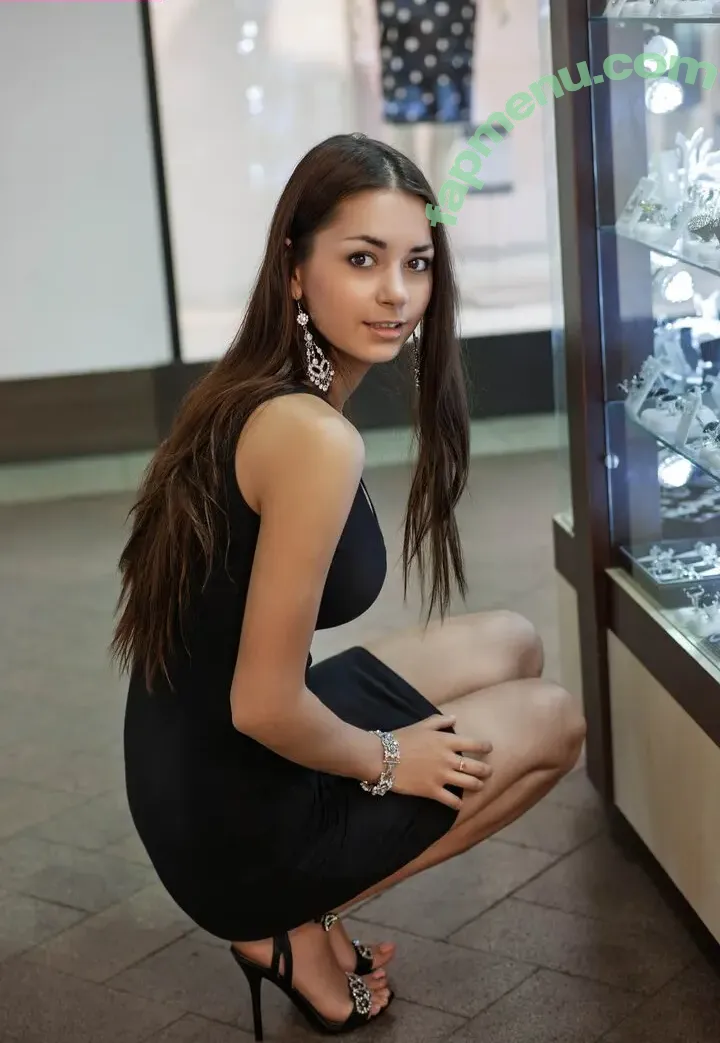 Helga Lovekaty nude photo #1989 (helga_model / helgavalkyrie)