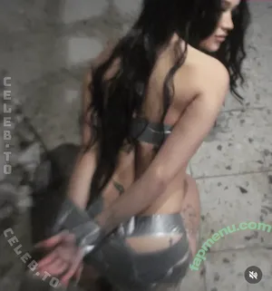 Hellaspicy777 / bbyali.3 nude photo #0168