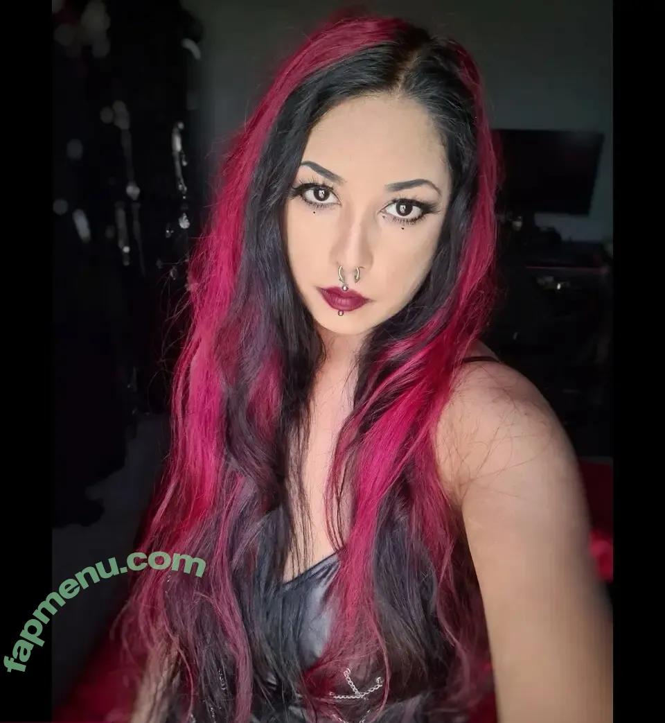 Hellhemma nude photo #0008 (Hellhemma)