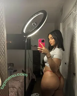 Hellkkat nude photo #0004