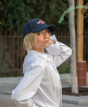 Hello__iris nude photo #0128