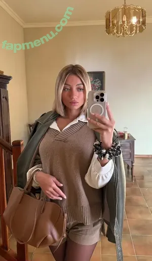 Hello__iris nude photo #0277