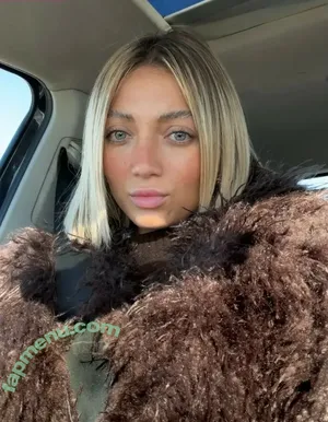 Hello__iris nude photo #0280