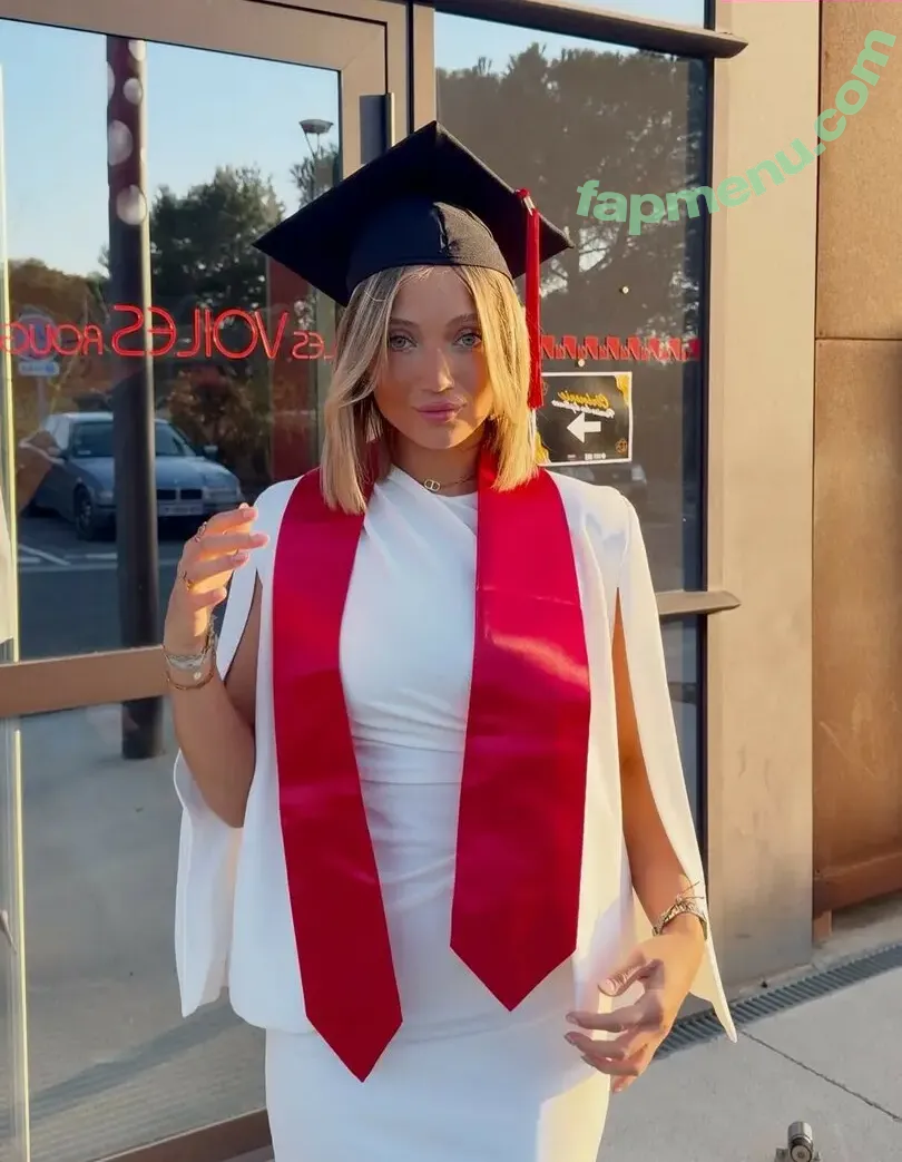 Hello__iris nude photo #0371 (Hello__iris)