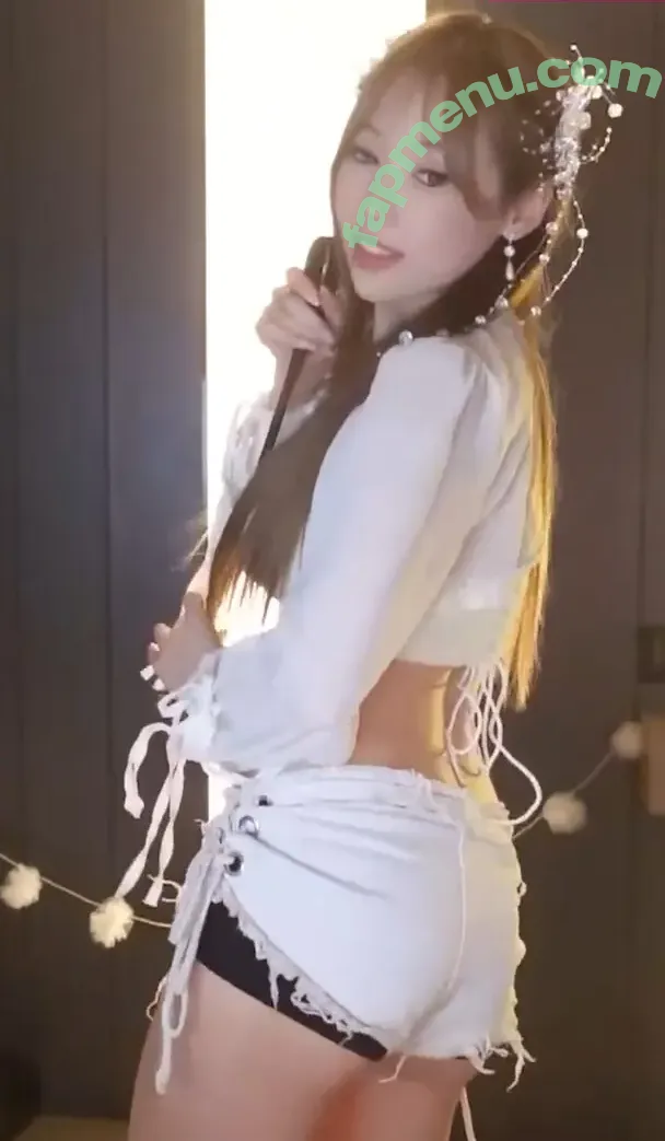 hello_kiko nude photo #0571 (bye.kiko / hellokiko_)