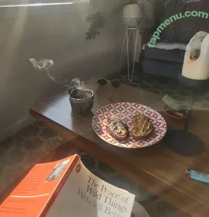 helloeloise / _helloeloise nude photo #0001