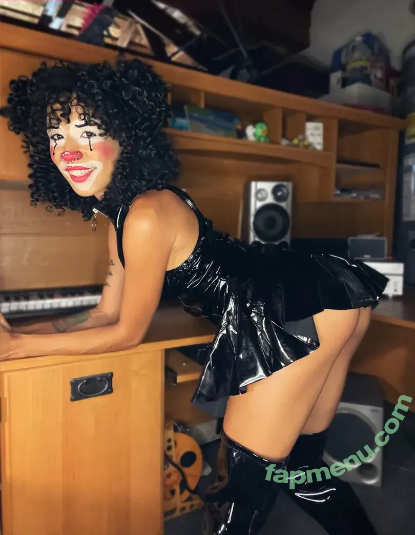 hellogabi30 nude photo #0078 (hellogabi30)