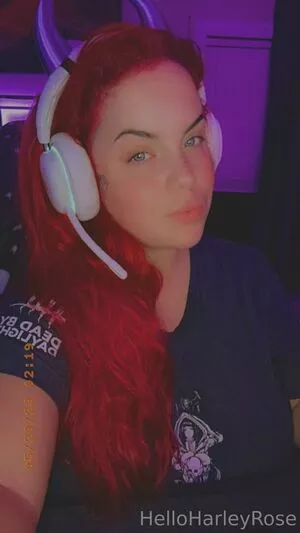 helloharleyrose / Harley Rose / harleyrose666 / hello.harleyrose nude photo #0331