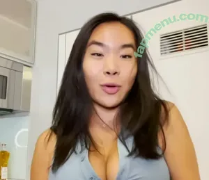 Helloitslynne / Lynne Ji nude photo #0007
