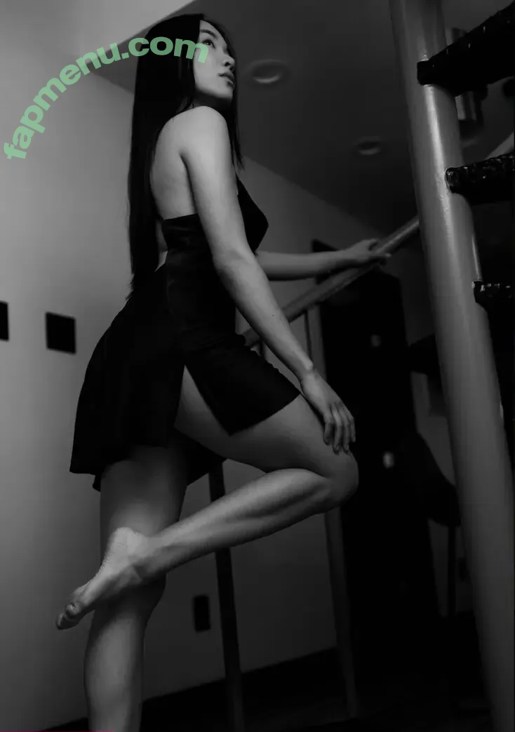 Helloitslynne nude photo #0001 (Lynne Ji)