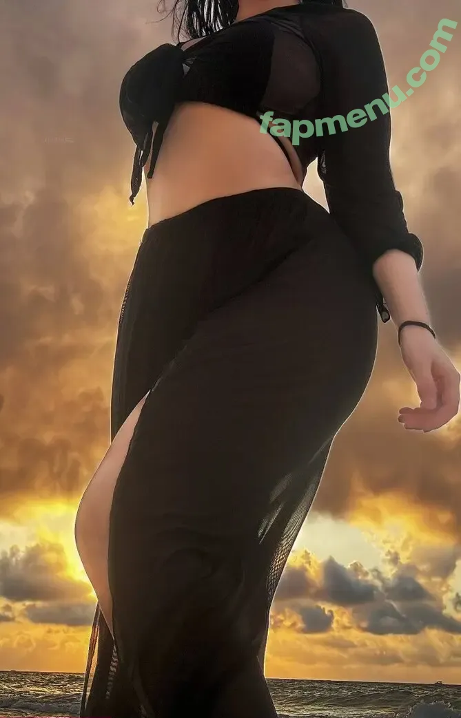 Hellsing nude photo #1040 (giuhellsing / hellsing.ultimate)