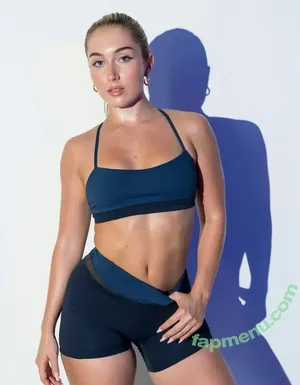 Heloise Hut / heloisehut nude photo #0063