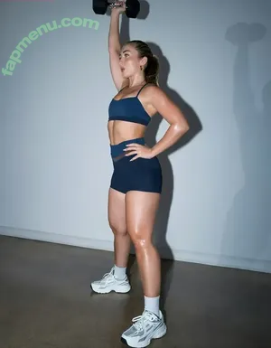 Heloise Hut / heloisehut nude photo #0067