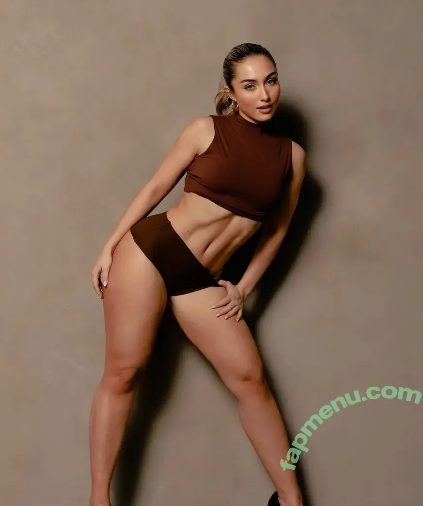 Heloise Hut nude photo #0002 (heloisehut)