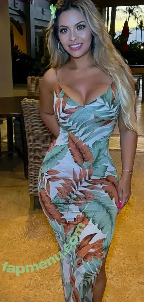 Heluvaylenn nude photo #0059 (bby.ayelen)